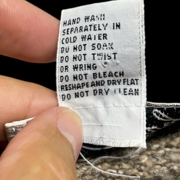 Vintage Private Party Sweater Silk Angora Blend Sequins Geometric Design M - Picture 5 of 6